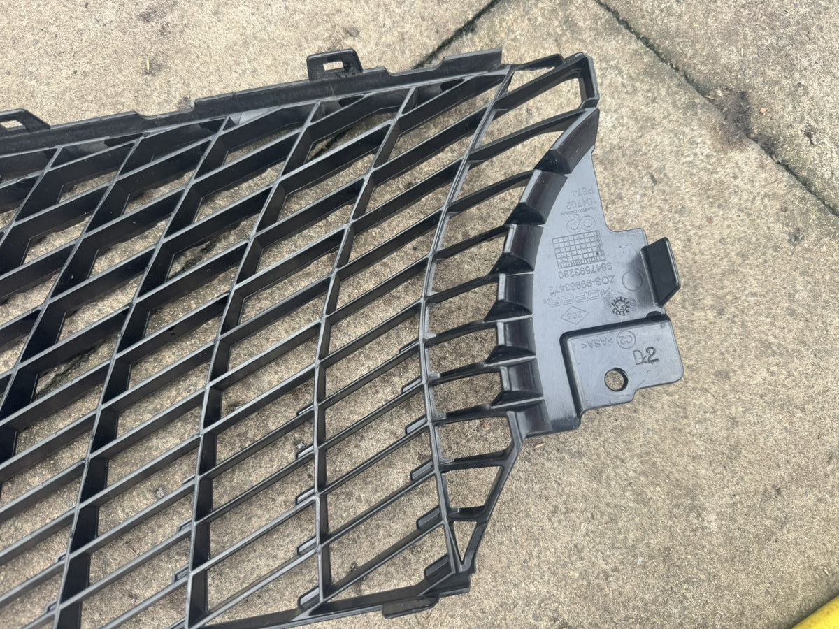 Peugeot 3008 5008 MK3 2024-2026 Front Bumper Side Grille 9847593280 Genuine