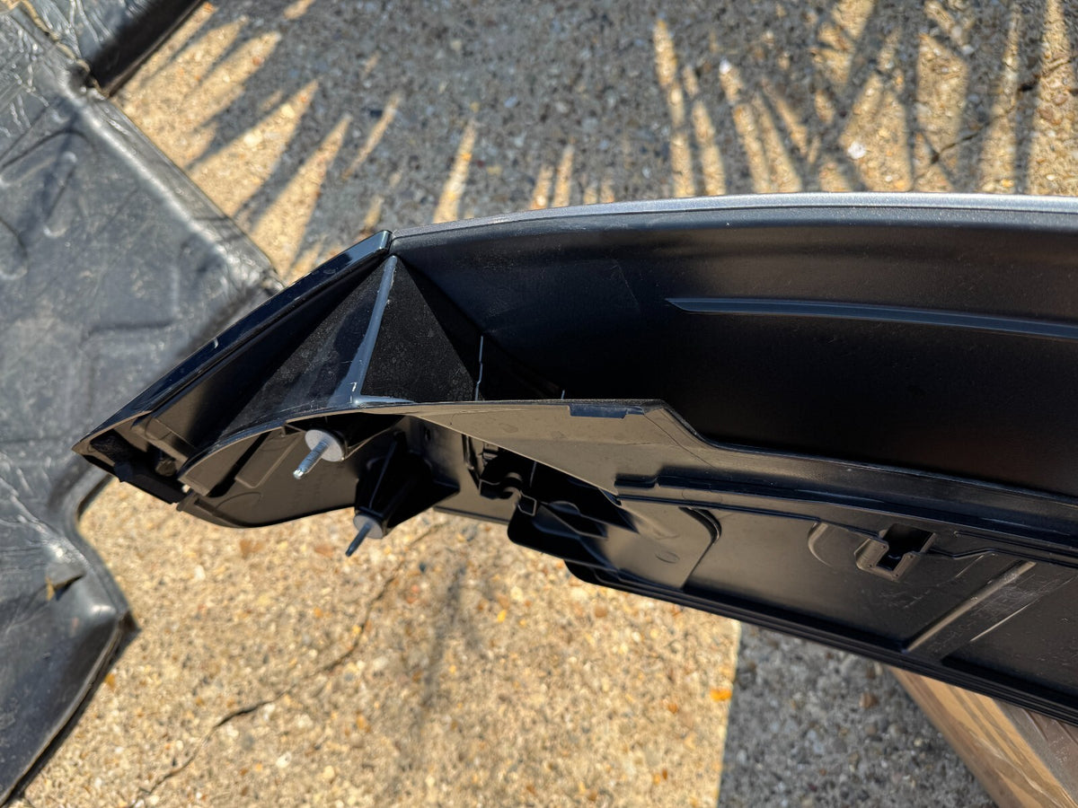 2023 JAGUAR I-PACE X590 Rear Upper Spoiler T4K3871LML DAMAGED GENUINE