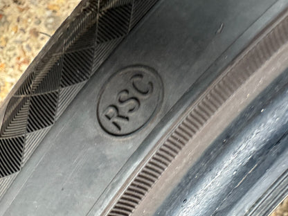 1X ยางเปอร์เซ็นต์ KUSTONE PASSION 225/50 ZR17 98W 225 50 17 RUNFLAT RSC 2255017 C+B