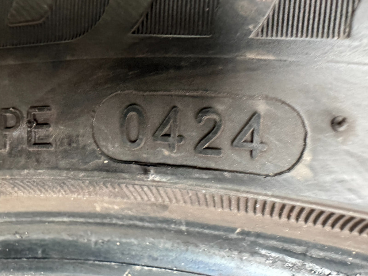 1X ยางเปอร์เซ็นต์ KUSTONE PASSION 225/50 ZR17 98W 225 50 17 RUNFLAT RSC 2255017 C+B