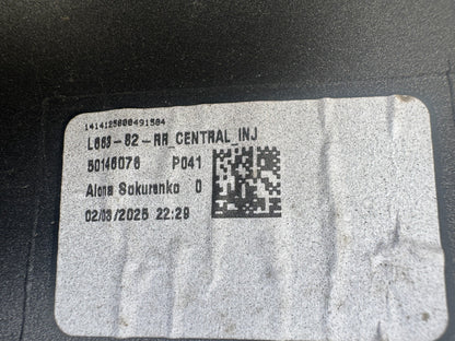 LANDROVER DEFENDER L663 BAGIAN TENGAH BUMPER BELAKANG 2020 ke atas ORIGINAL L8B217D781A