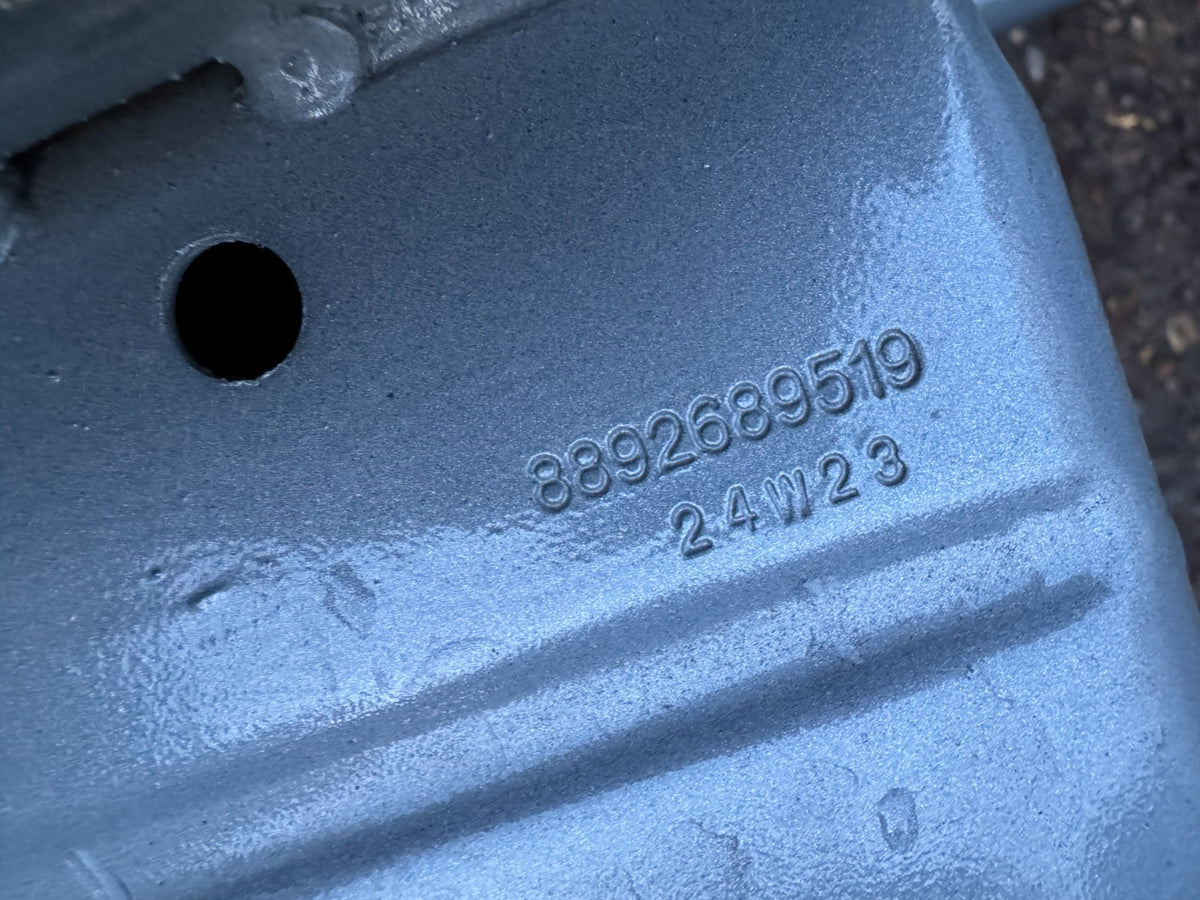 GEELY ZEEKR 001 後保桿內鐵 6600124410 R 431040 防撞樑