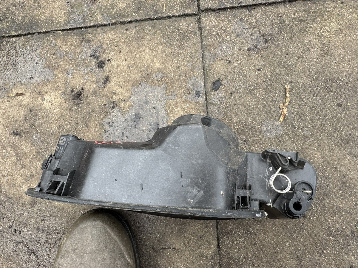 Range Rover Evoque L551 PHEV Fuel Filler Housing Flap L8D2-27936-AB No Cover