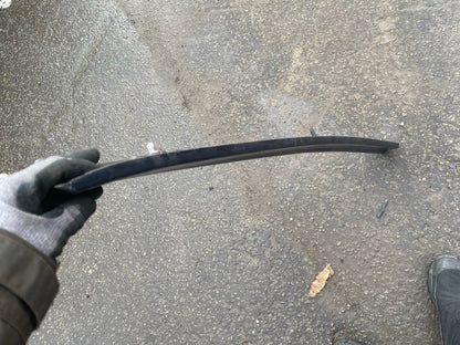 VOLVO XC90 R-DESIGN  DOOR STRIP LEFT FRONT LOWER ORIGINAL 31347654