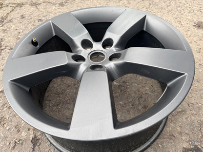Land Rover Defender L663 Velg 20" Abu-Abu Gelap L8B21007HA 2020-2025