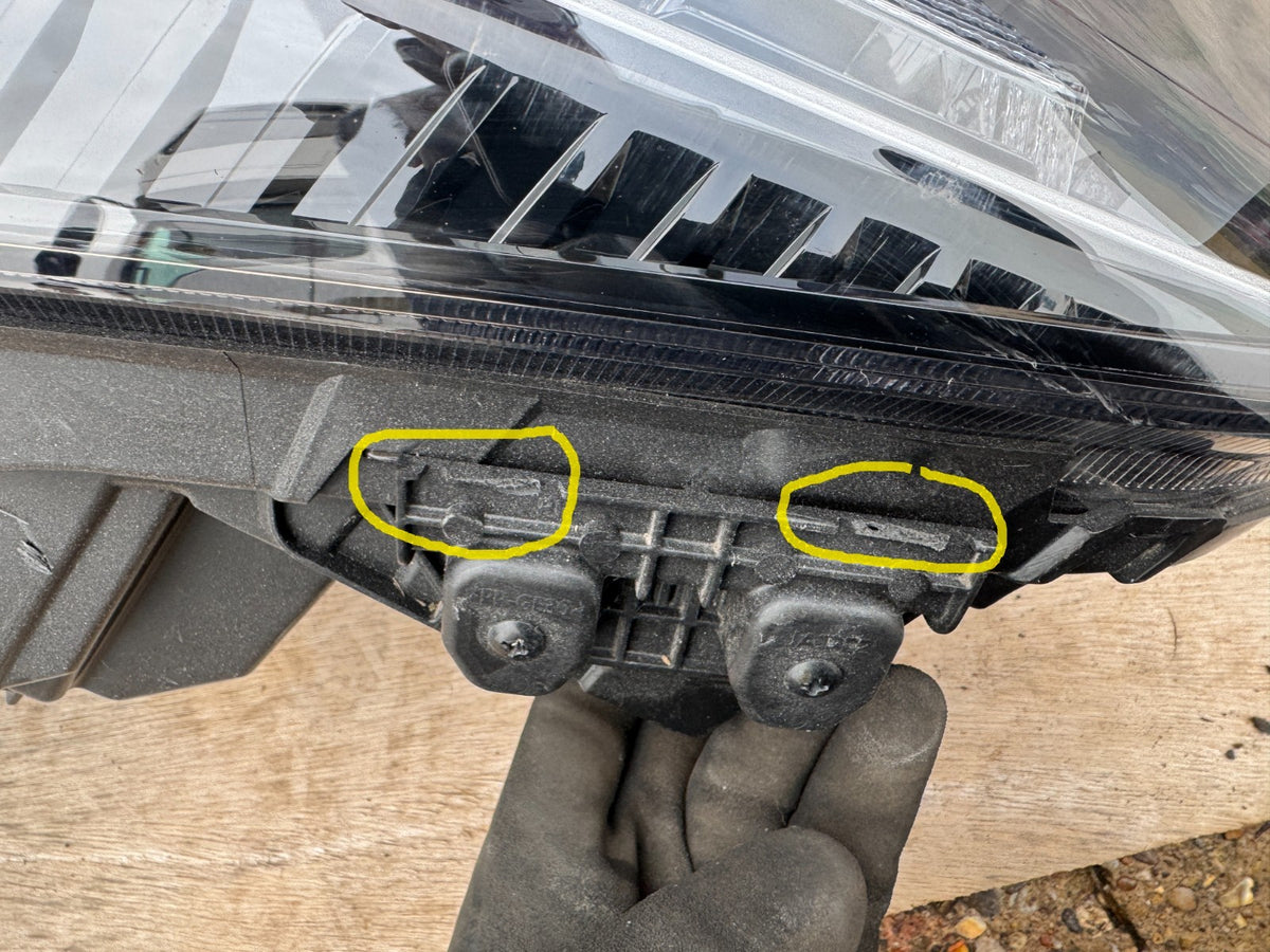 KIA PICANTO MK3 FACELIFT KEDUA 2023-2025 LAMPU DEPAN KANAN OSF 92102G6510