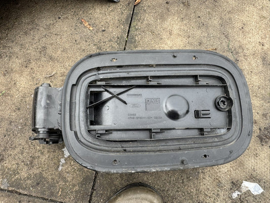 Πορτάκι Τάπας Ρεζερβουάρ Ford Kuga MK3 2020-2026 LV4B-S27936-L Χωρίς Καπάκι Με Ζημιά
