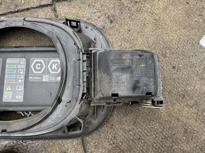 Range Rover L460 PHEV Charge Port Housing Flap M8E2-405C55-AD No Cover 2022-On