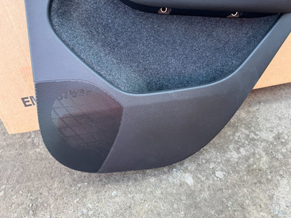 2025 VOLVO XC40 B4 INSCRIPTION Față de Ușă Dreapta Spate 31407710