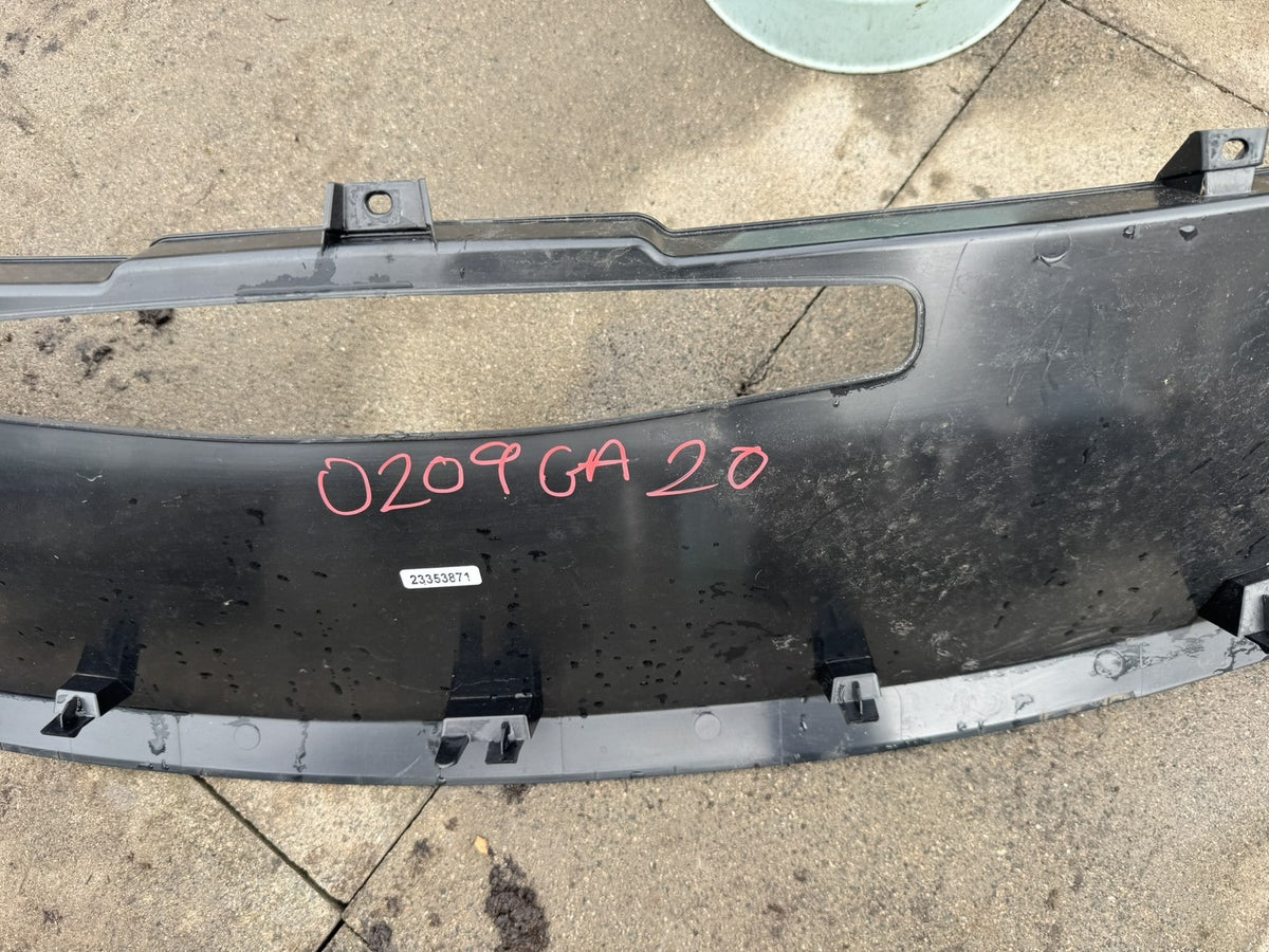 Range Rover Sport L461 Rear Tailgate Spoiler Trim Panel N9X2-16F654-AB