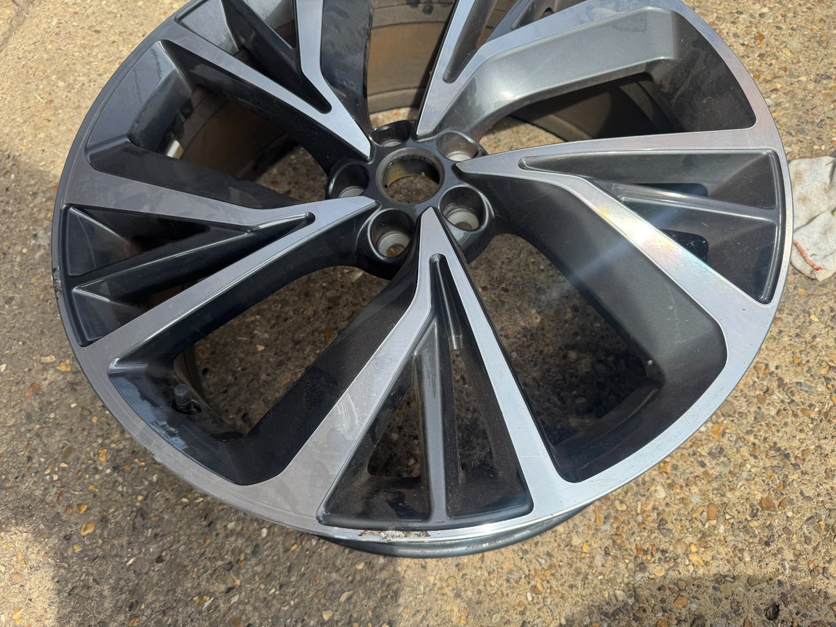 GENUINE 22" JAGUAR I-PACE 5056 ALLOY WHEEL RIM J9D3-1007-DC BUCKLED/KERB DAMAGE