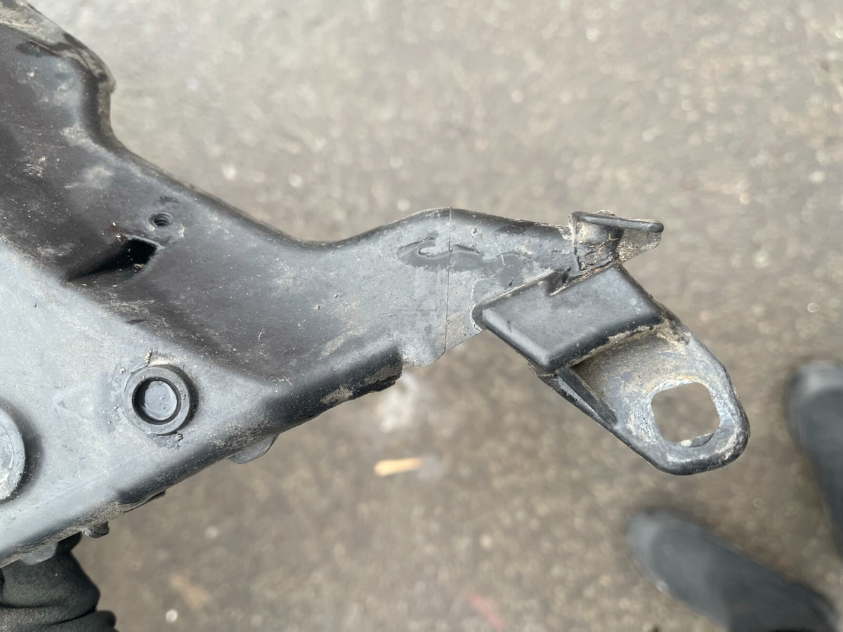 AUDI A3 8P 04-12 HATCH RIGHT REAR BUMPER SUPPORT BRACKET MOUNT 8P4807378B