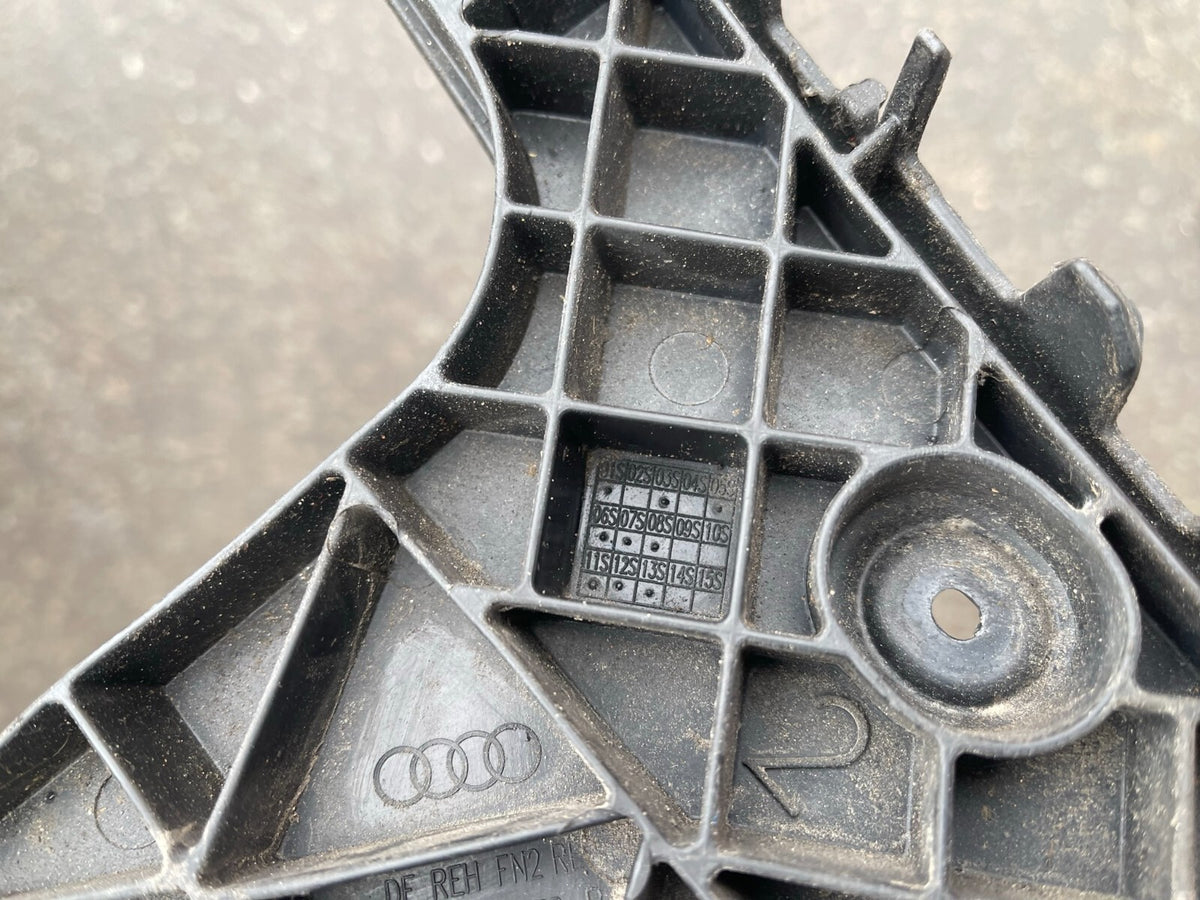 AUDI A3 8P 04-12 HATCH RIGHT REAR BUMPER SUPPORT BRACKET MOUNT 8P4807378B
