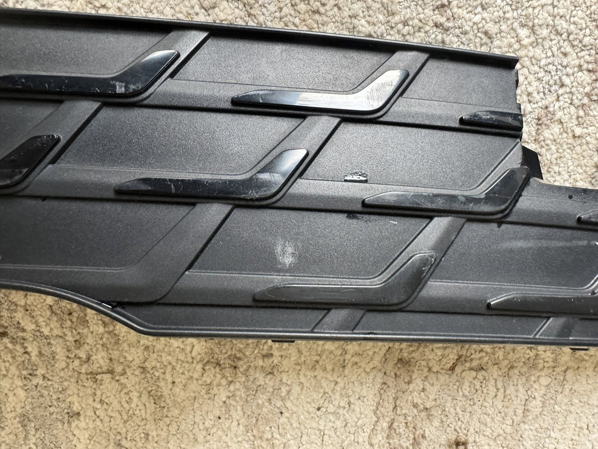 Audi A3 8Y Sportback S Line Rear Bumper Centre Grille 8Y4807925 2020-26 Damaged