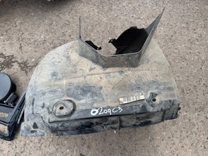 VOLVO S60 MK3 Front Left Fender Splash Shield 32226106 GENUINE