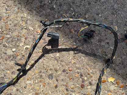 Jaguar XJ X351 2017 front bumper wiring loom PDC FW9314369CAD damaged