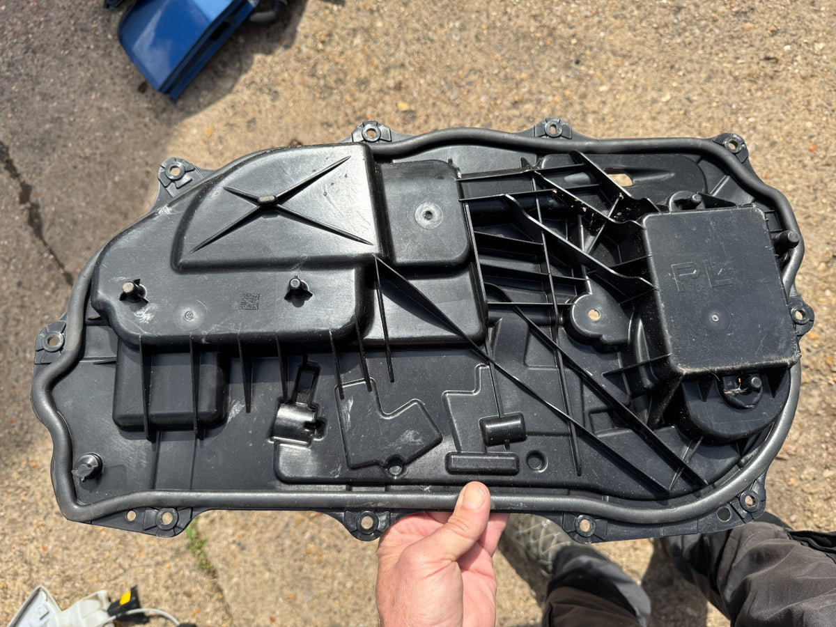 Land Rover Range Rover Evoque L551 DOOR PANEL INNER MODULE R8D224767AC REAR LEFT