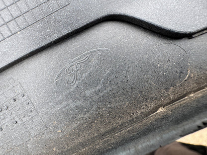 Molding Over Fender Belakang Kanan Ford Puma Genuine l1TB-S288D 2021 RHD 25149900