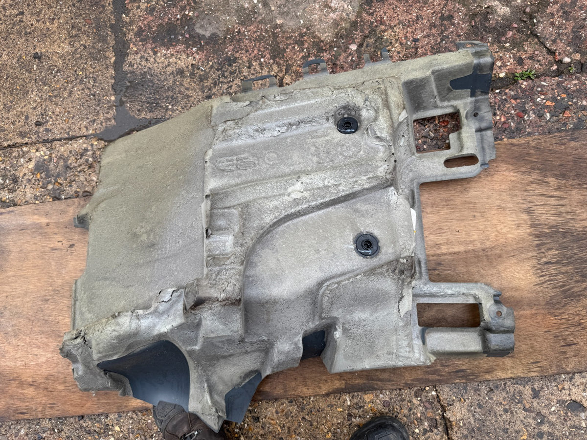2024 LAND ROVER DEFENDER RHD CARPET LEFT FRONT LEFT L8B2130C31AD8LAA