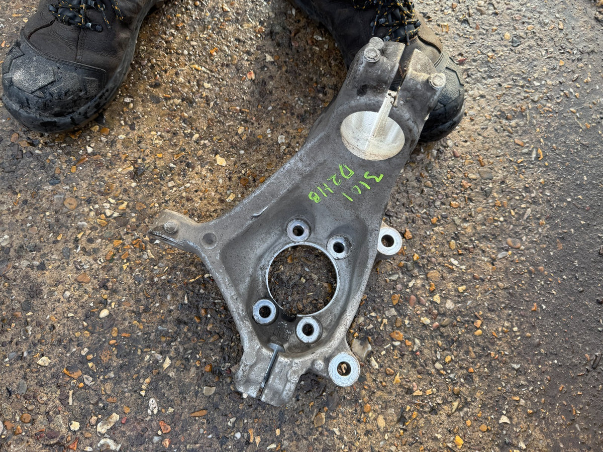 RENAULT AUSTRAL / Qashqai J12 / X-Trail T33 左轉向節總成 40015-6UA0A
