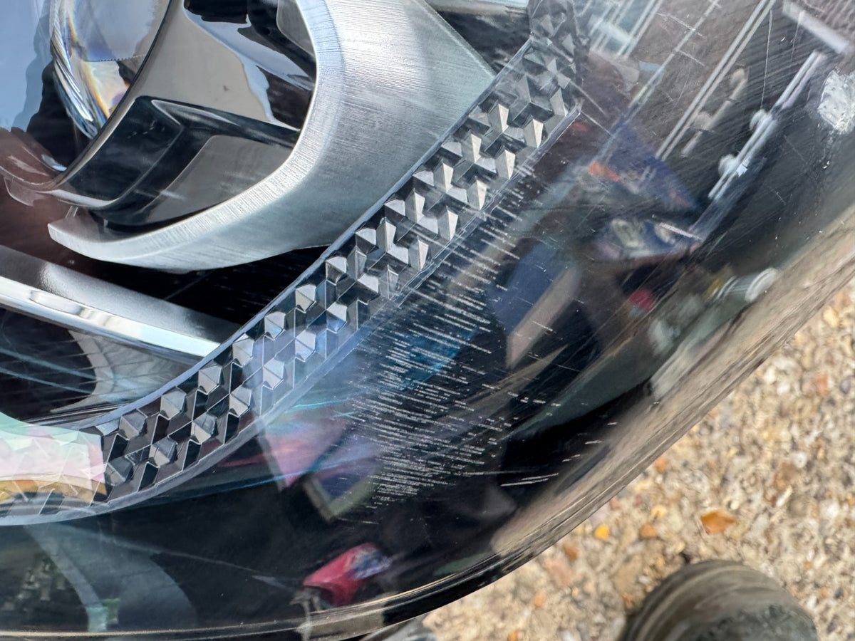 2023 2024 2025 MG 5 EV Long Range Left Side DAMAGED Headlight