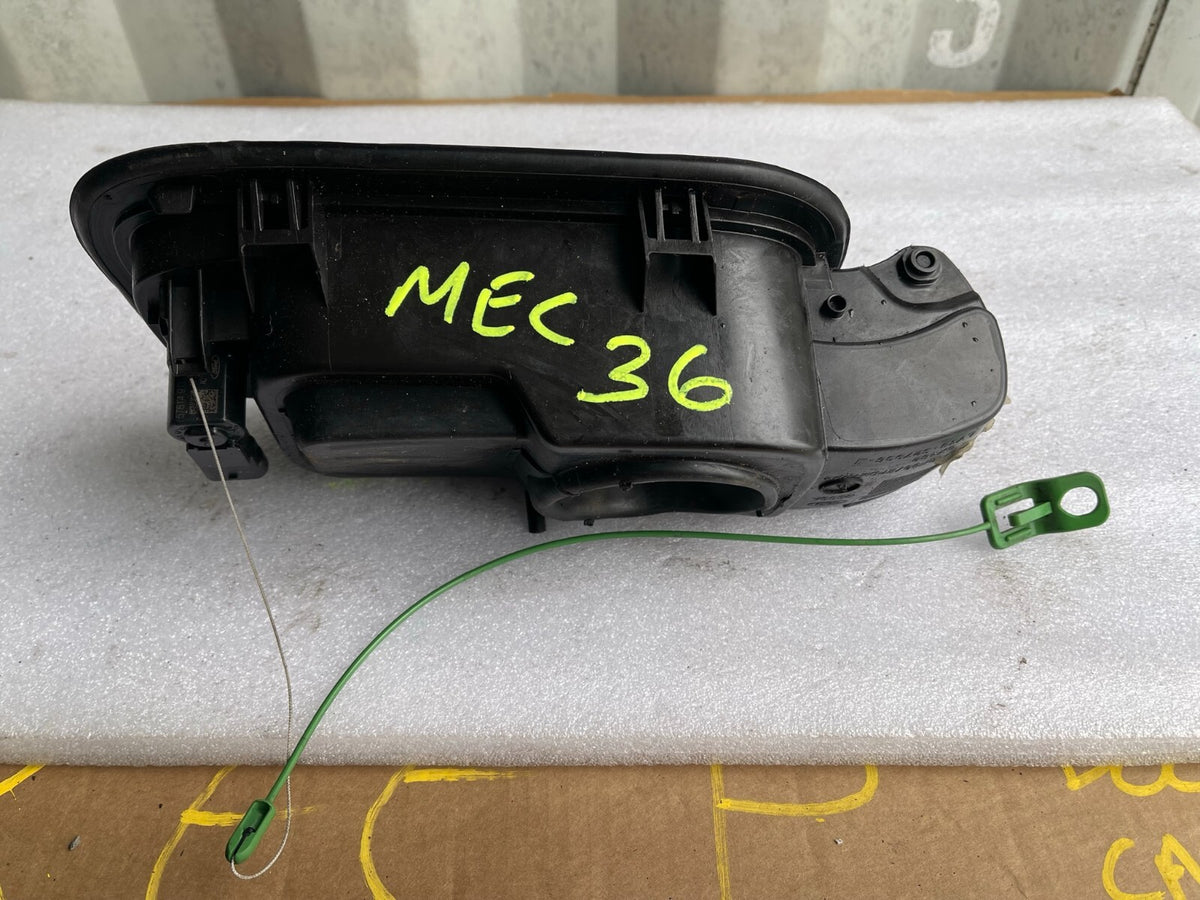 2021 FORD KUGA MK3 FUEL TANK DOOR FLAP HINGE 2020-2022