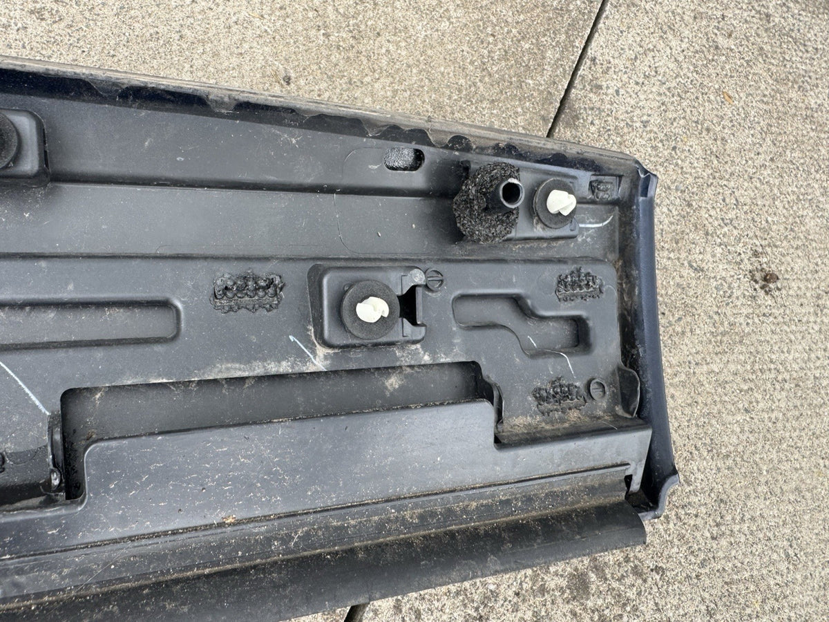 TRIM PINTU DEPAN KIRI UNTUK JAGUAR F-Pace Seri MK83 21065