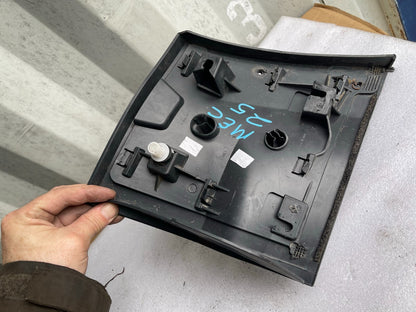 DEFENDER L663 RIGHT PROTECTION SILL L8B2-16D054-AE