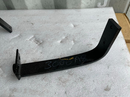 Genuine VW AUDI SKODA SEAT Polo Derby Vento-IND Bracket For Shield 6R0825921