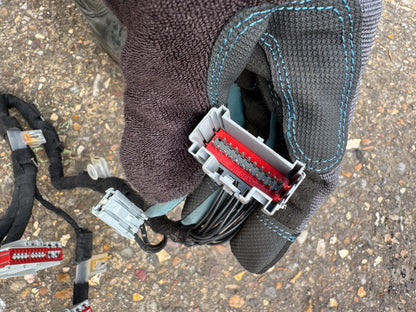 unknown Range Rover/Jaguar door wiring looms/plugs/connectors