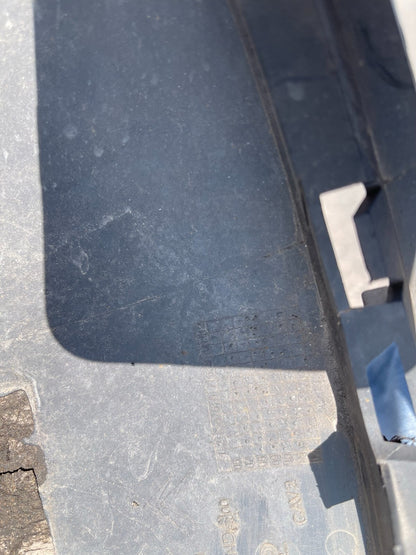 PEUGEOT PARTNER / CITROEN BERLINGO 2008-2018 後保桿 9682043777