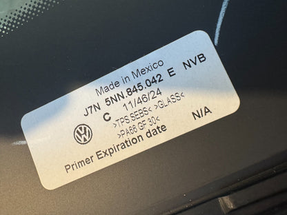 5NN845042E Genuine VW Tiguan Allspace RH LWB Side Window Glass New OEM 2017-2024