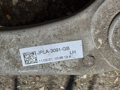 Range Rover Sport L494 前左上三角架 JPLA-3091-GB