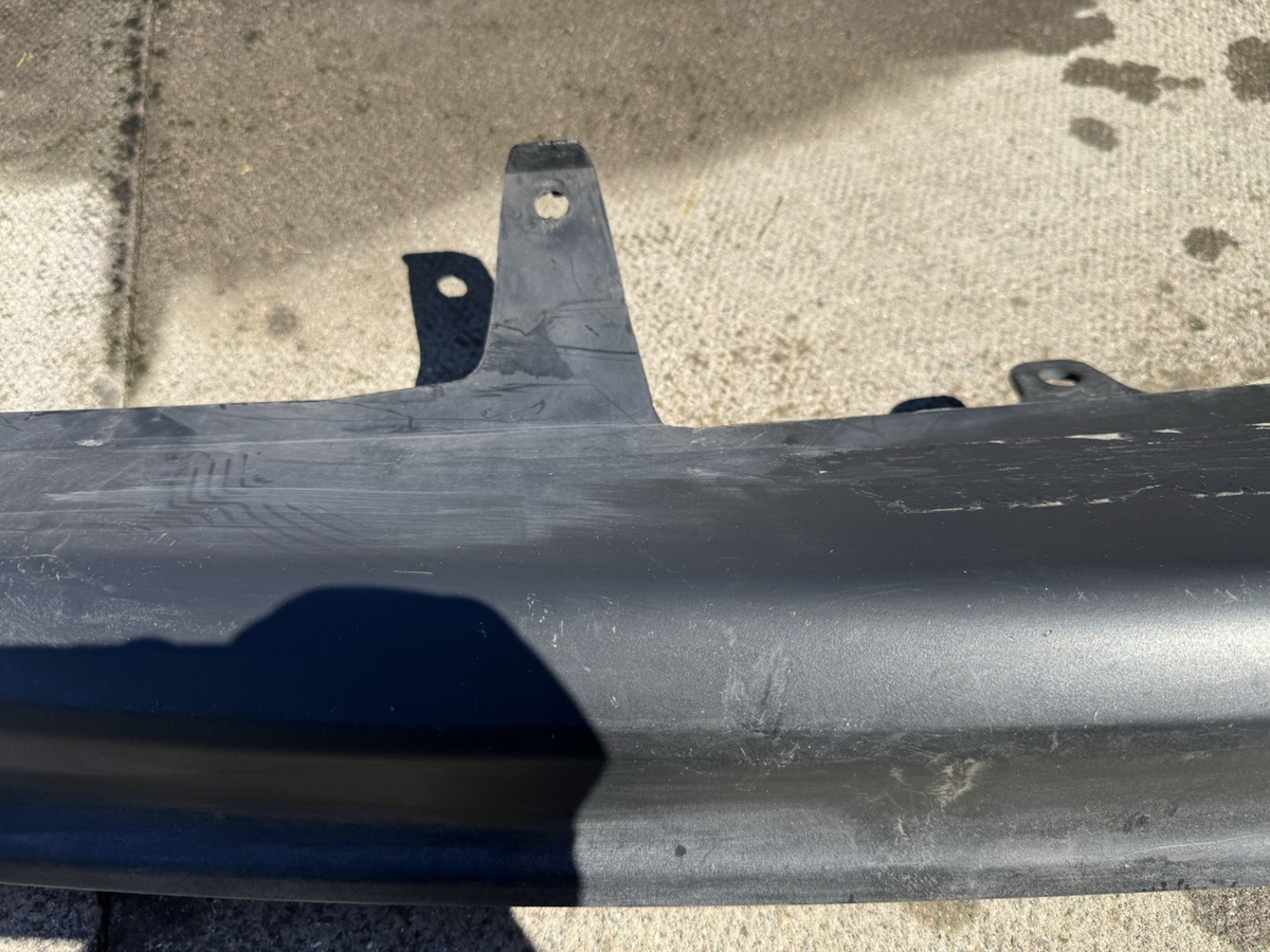 ลิ้นหลัง / ดิฟฟิวเซอร์กันชนหลัง Toyota Yaris ปี 2014 ถึง 2017 52453-0D050 แท้