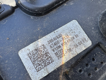 NẸP DƯỚI CỬA TRƯỚC BÊN TRÁI CHÍNH HÃNG VOLVO XC90 2019-2024 31448425