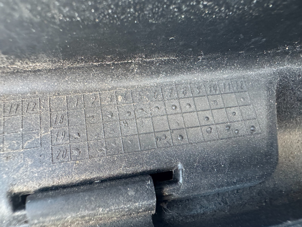 AUDI Q2 RIGHT RH Door Moulding Trim GENUINE Used 81A853970A