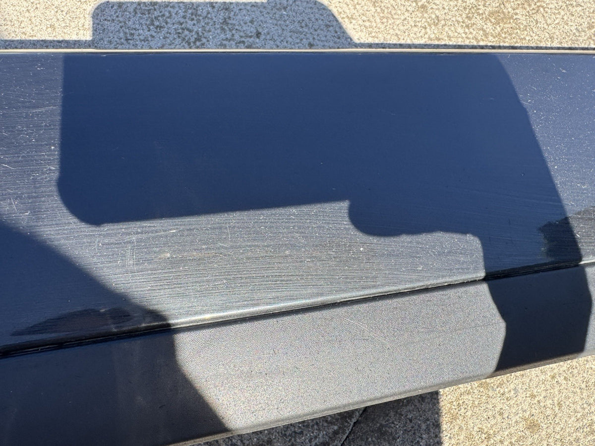 Jaguar E Pace X540 Moulding Pintu Samping Kanan Depan 2017-2021 J9C3-21064-A Original