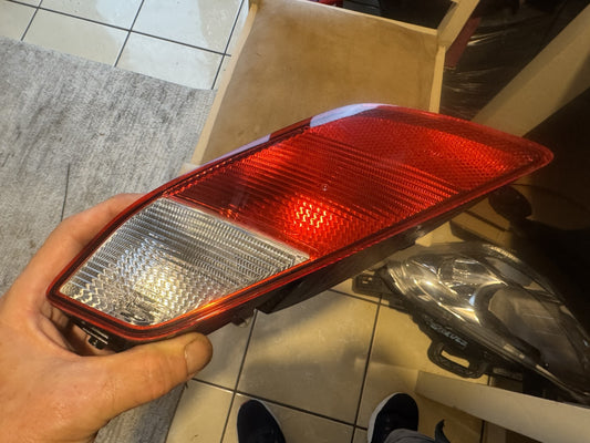 PEUGEOT 308 MK3 2022-2026 GALINIO BAMPERIO RŪKO ŽIBINTAS KAIRYSIS 9835303480 ORIGINALUS