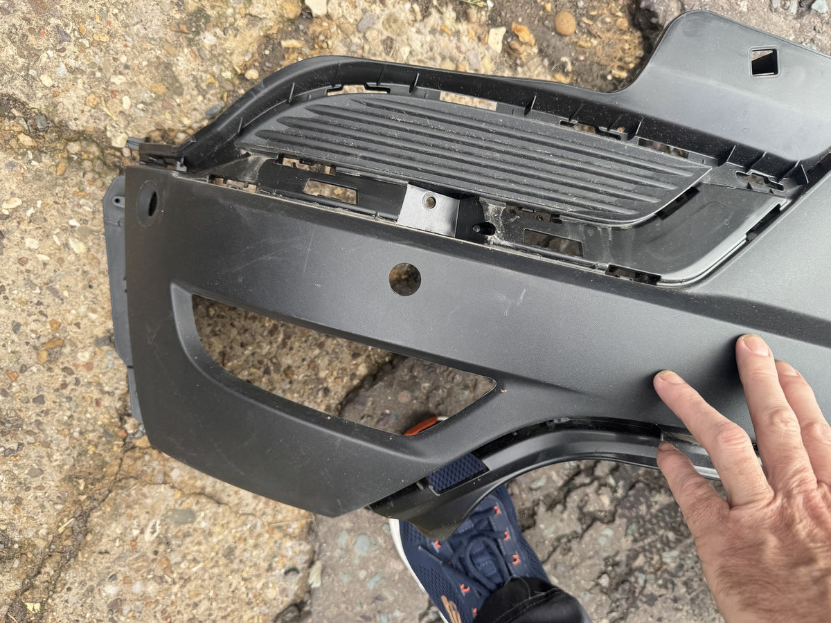 RENAULT CAPTUR MK2 2020-2023 REAR BUMPER LOWER SECTION 850B24059R GENUINE