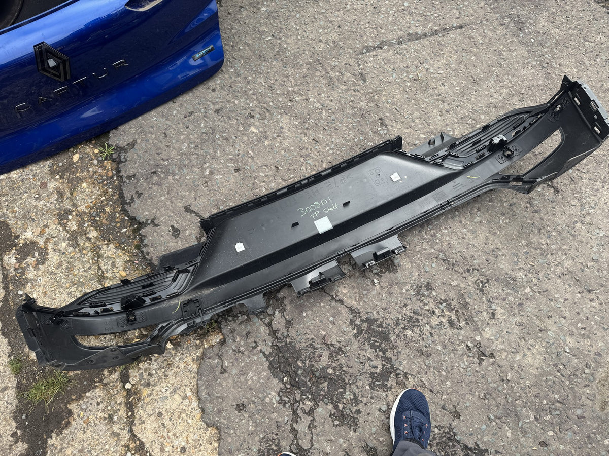 RENAULT CAPTUR MK2 2020-2023 REAR BUMPER LOWER SECTION 850B24059R GENUINE