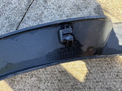 JAGUAR E-PACE 2020 TRIM OVER FENDER MOULDING BELAKANG SISI KANAN J9C3-290E22B
