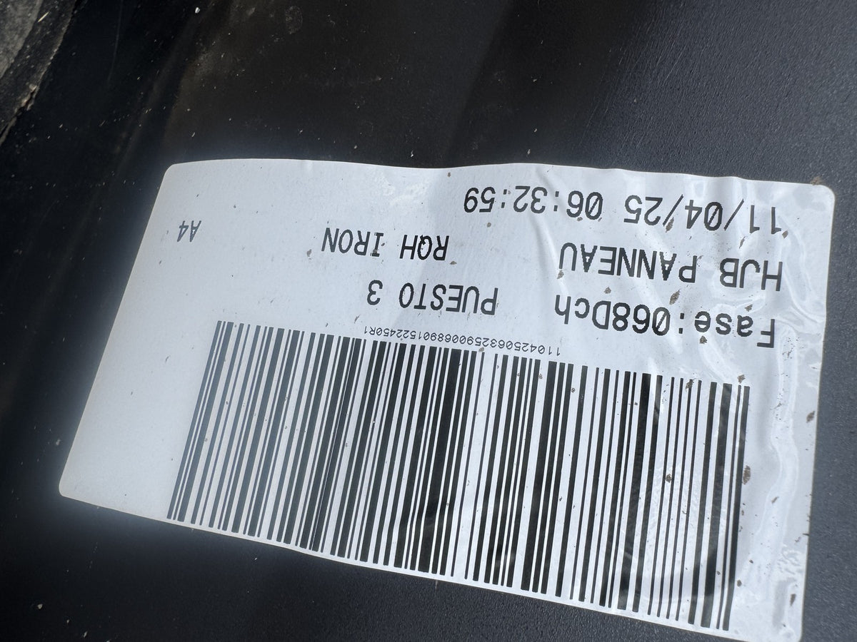 RENAULT CAPTUR MK2 2020-2023 TAILGATE TRIM PANEL BLUE RQH 901521040R GENUINE