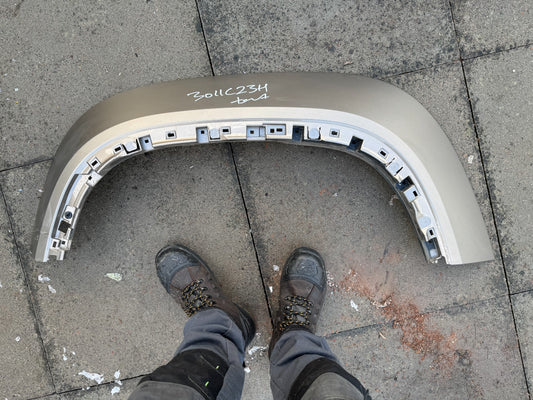 LAND ROVER DEFENDER L663 2020-24 FRONT LEFT WHEEL ARCH S8BM-16A075