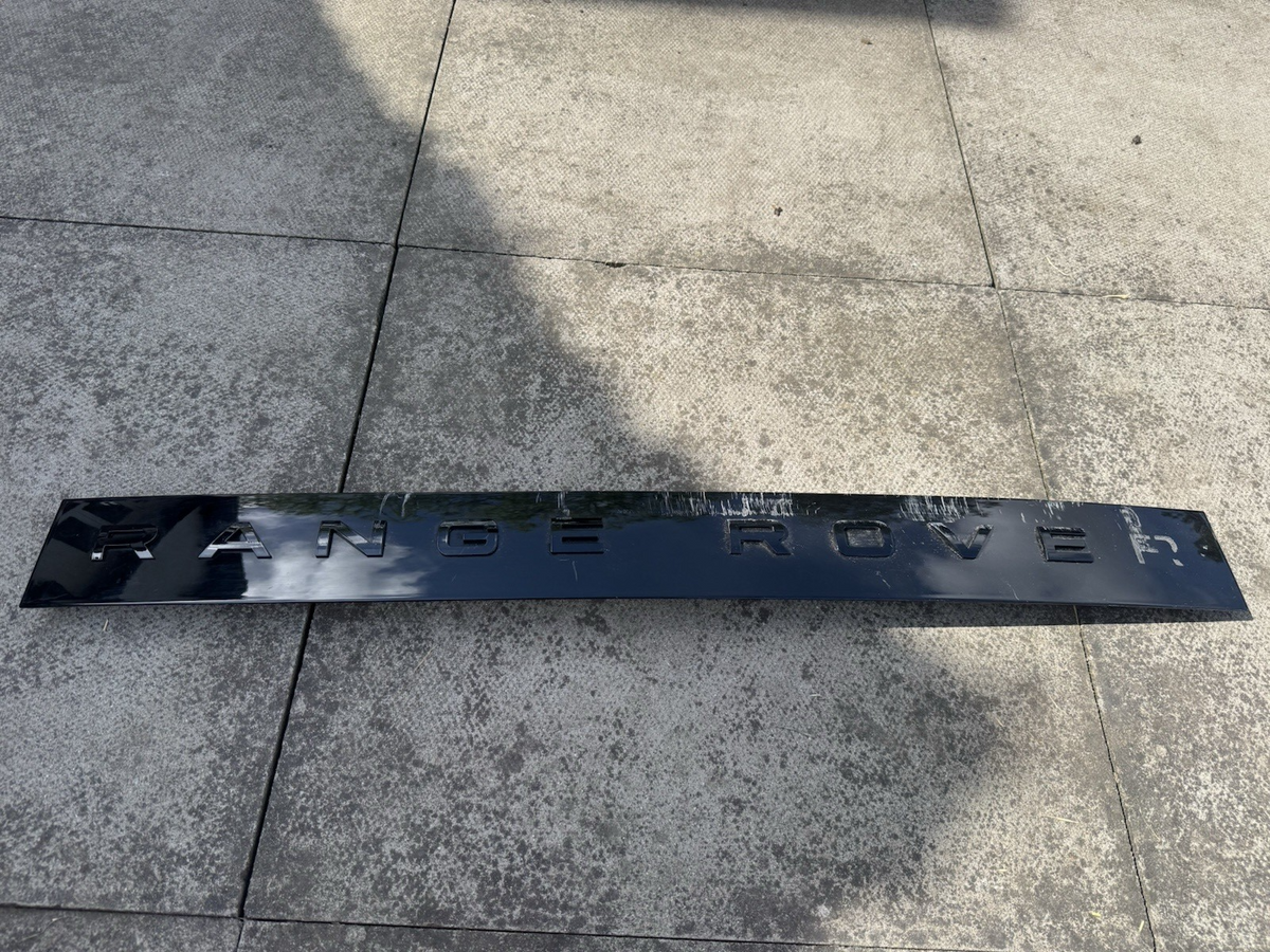 Land Rover Sport List Trim Bumper Belakang L461 2023 N9X2402A30AE