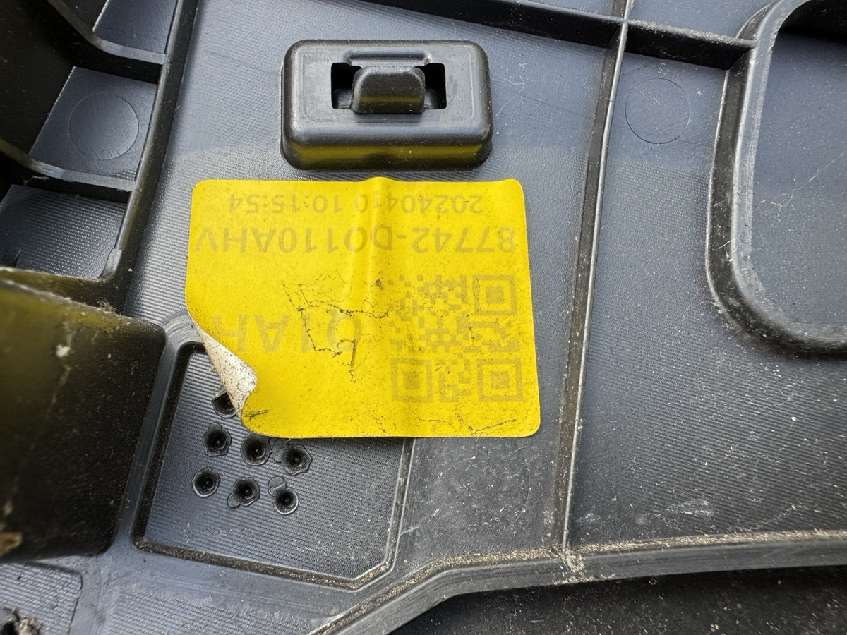 Ốp hông sườn xe Kia 877D2-DO100 RH 2023on