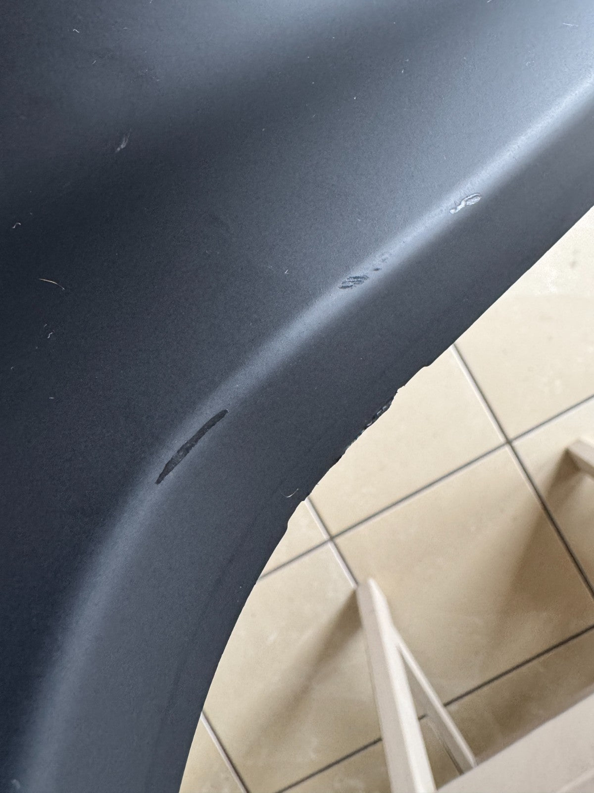 RANGE ROVER VOGUE L460 2022 - 2025 LEFT SIDE D-PILLAR TRIM M8E2-51749-A