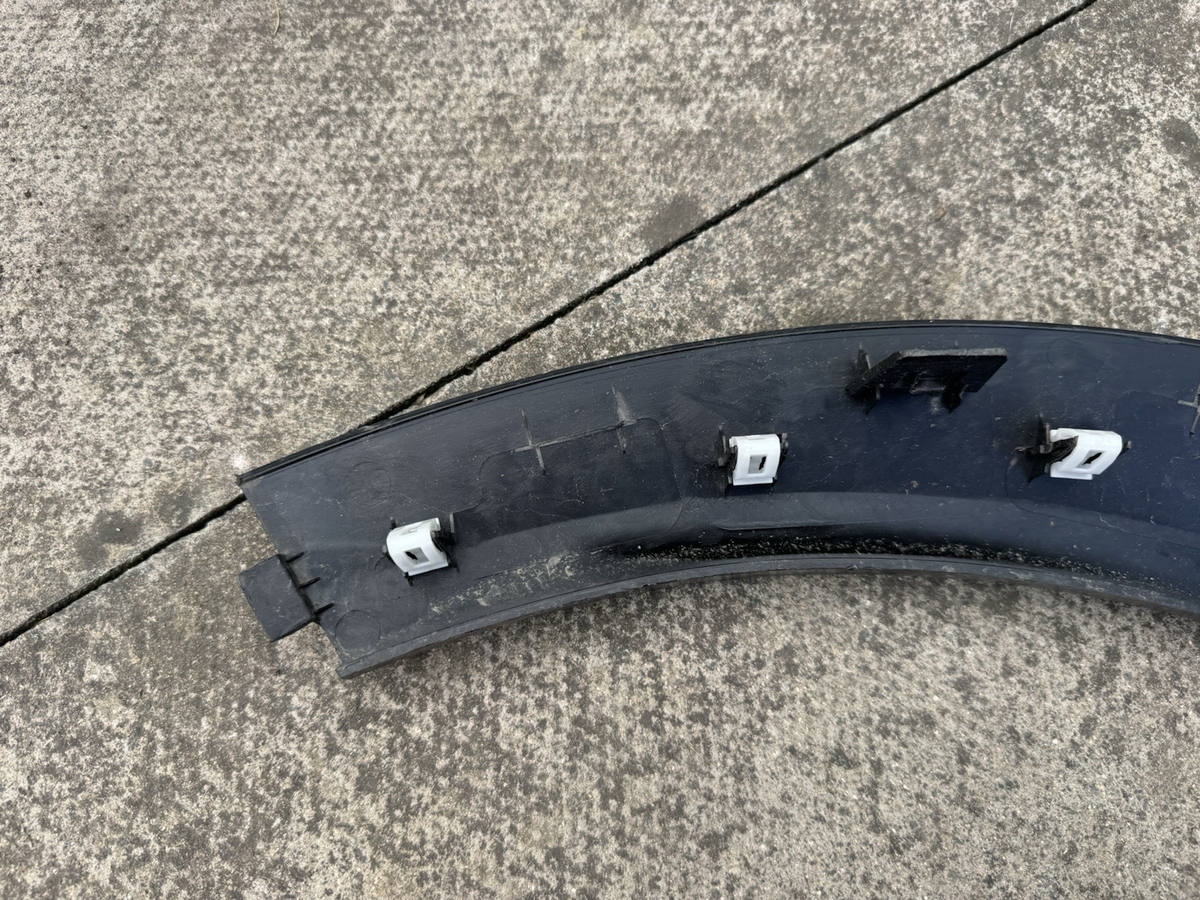 2025 Vauxhall Frontera LEFT REAR wheel arch moulding 9847644480