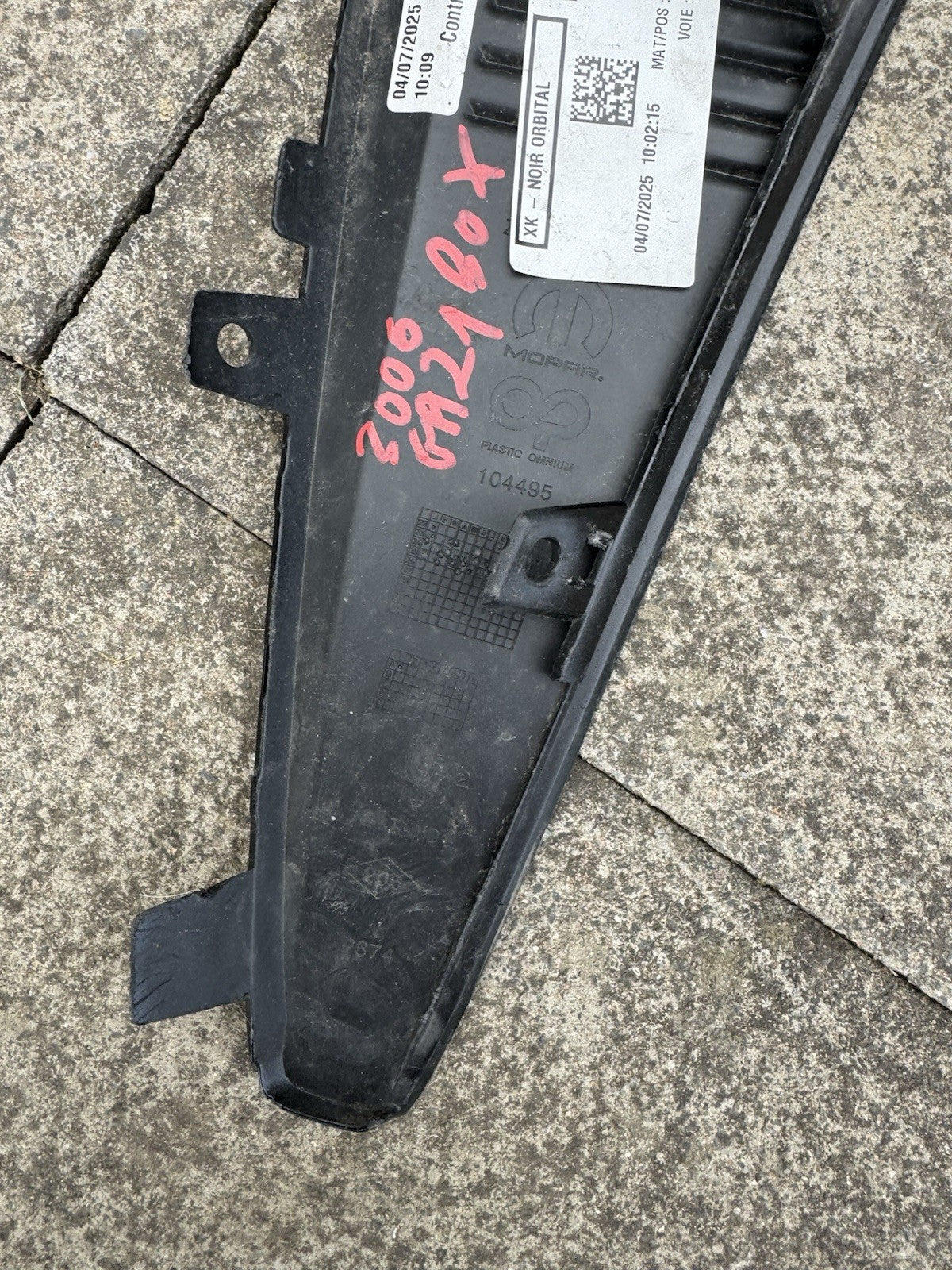 PEUGEOT E 3008 LEFT FRONT BUMPER FOGLIGHT TRIM 2024 ONWARDS GENUINE 9839795980