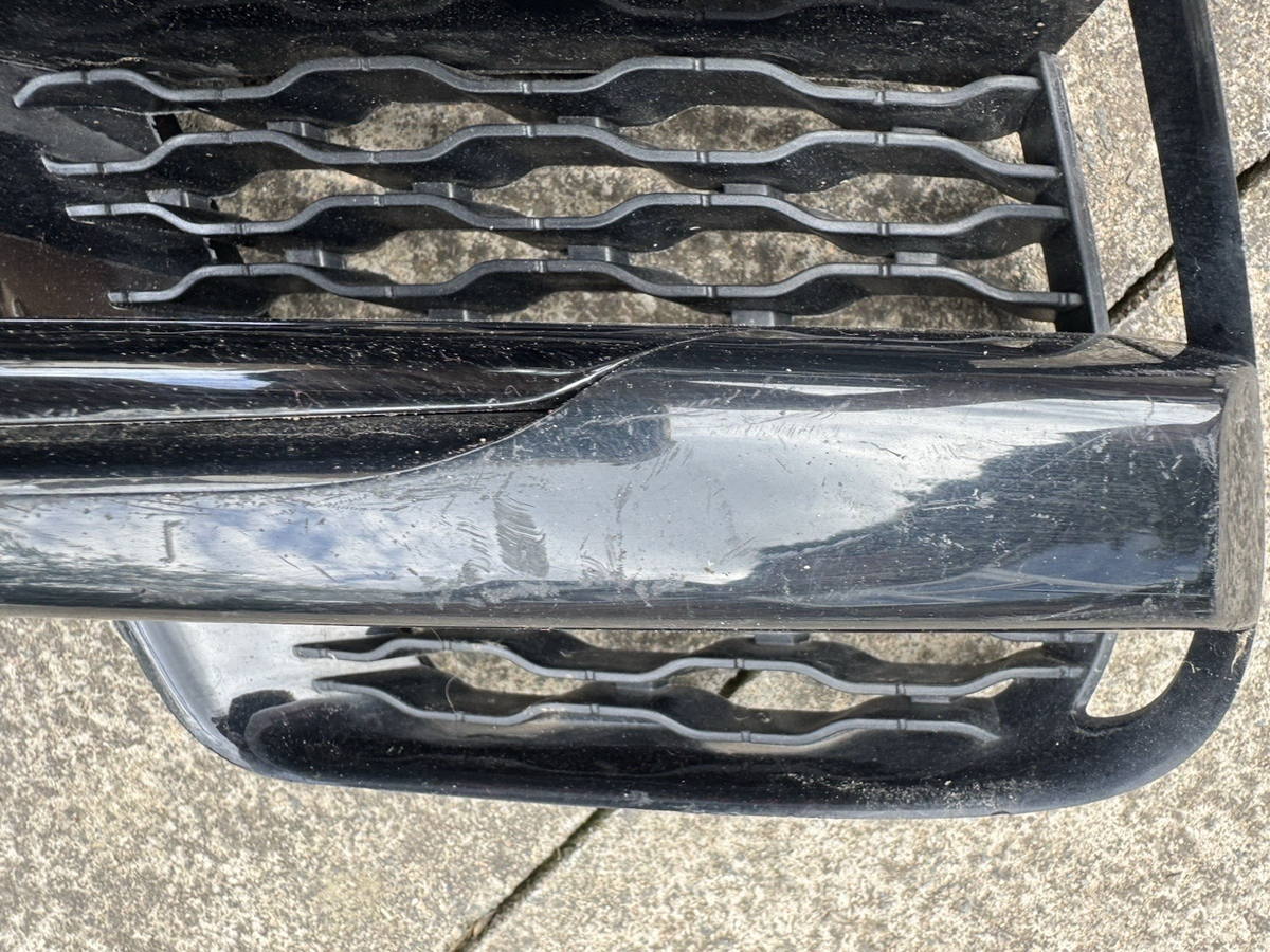 RANGE ROVER VELAR L560 GRILL BUMPER DEPAN KIRI LH 2018 UP ORIGINAL J8A2-17E852-AB