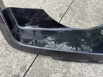 Land Rover Defender Headlight Surround Right 20 ON L8B2-13C024-B L663 Damaged